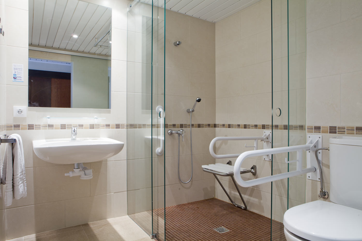 Official Photo Gallery of Hotel Samos in Magaluf, Mallorca